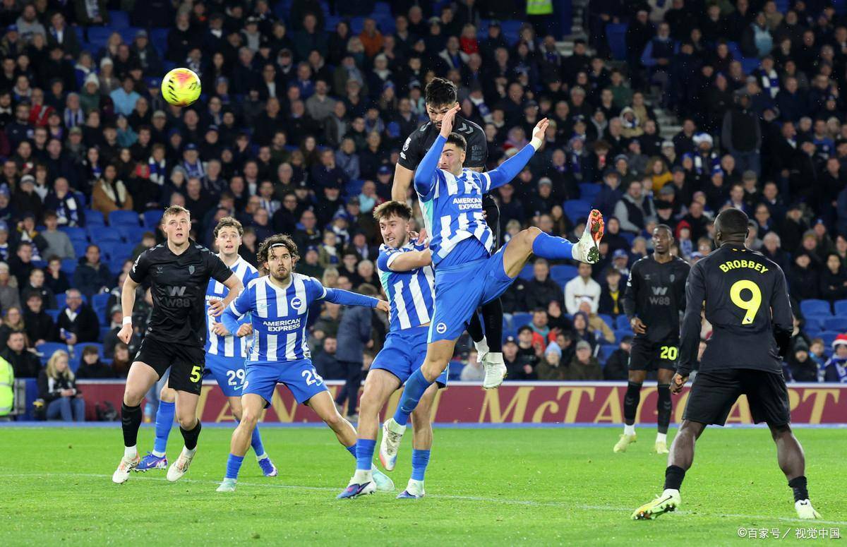 APP下载-穆里尼奥携5亿转会费重返曼联