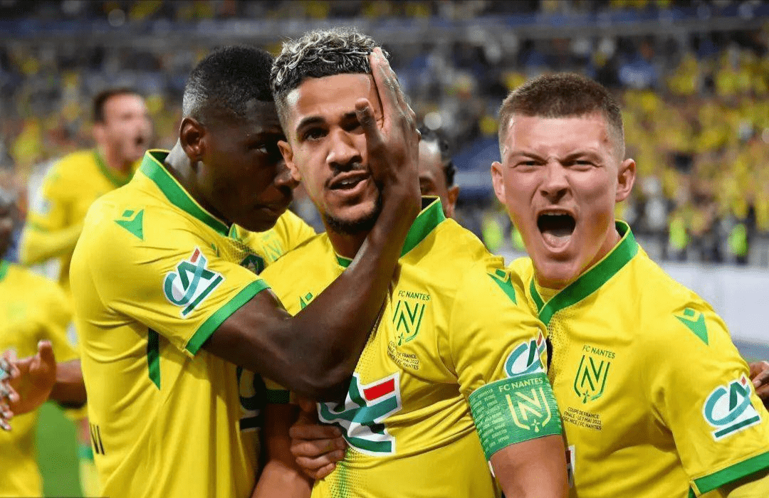 开云体育- 皇马全员备战欧超杯决赛 