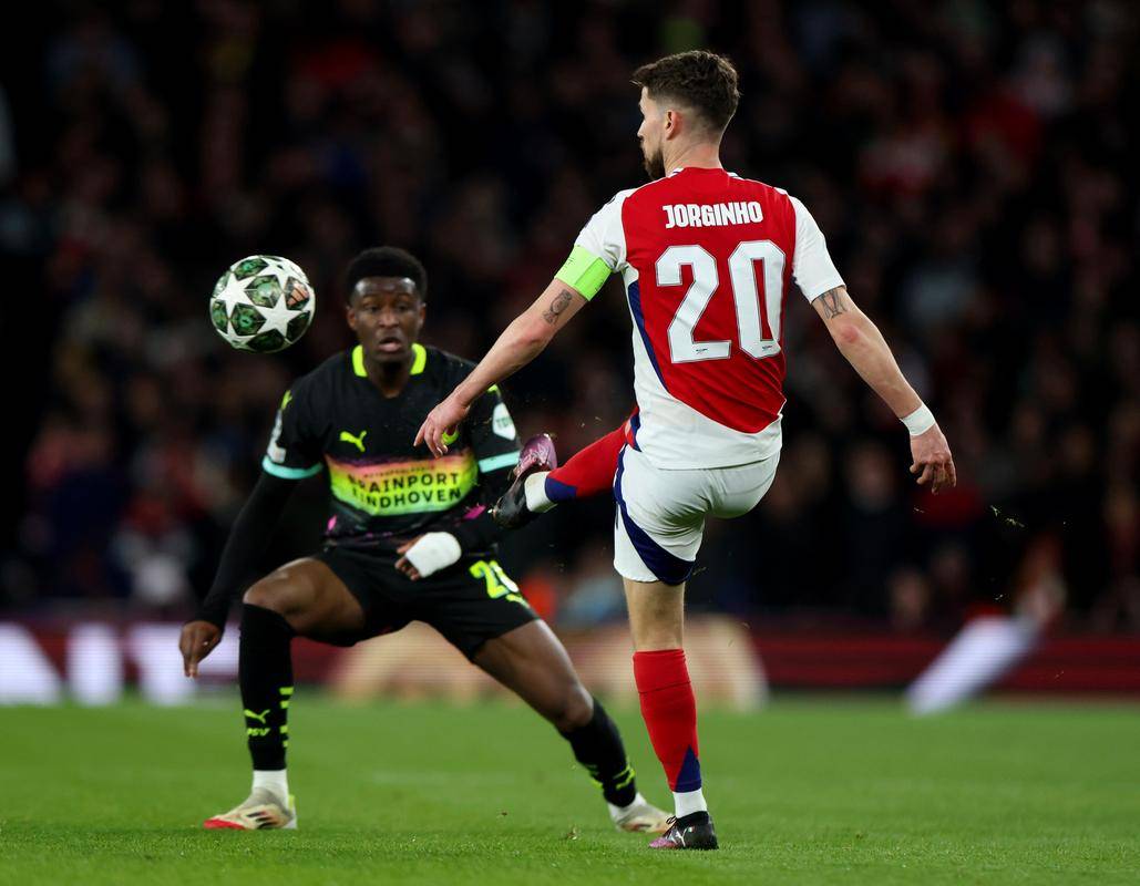 Kaiyun Sports-离谱！C罗在巴黎圣日耳曼比赛中关键助攻窗口期阿森纳调整名单以备欧冠，Ming连续十场比赛得分超过官方发布新规的简单介绍